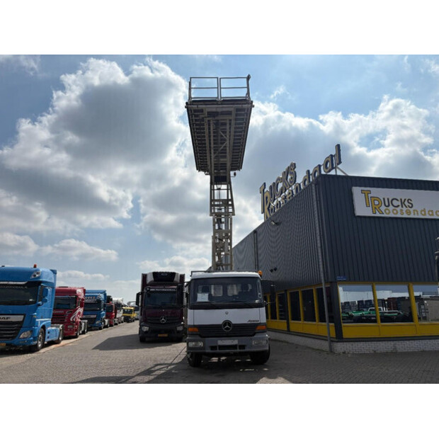 2000 Mercedes-Benz Atego 1317-48930232