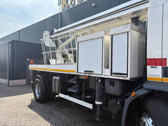 2010-daf-lf55-1482539-48930289