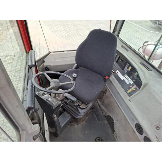 2000 KALMAR TRX182A9L2-48930343