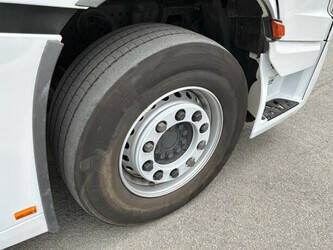 2024-mercedes-benz-actros-1945-1482543-48930371