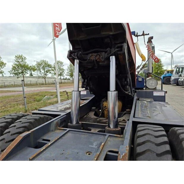2000 KALMAR TRX182iAL-48930385