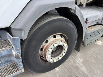 2000-renault-rincheval-1482551-48930534