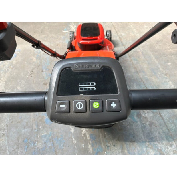 2021 Husqvarna LC347iVX-48930551