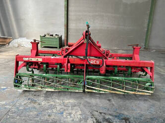 2004-unia-u-680-48930891