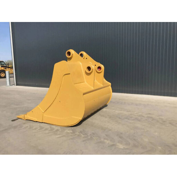 2026 Caterpillar 329D-48931261