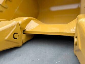 2026-caterpillar-352-1482674-48932004