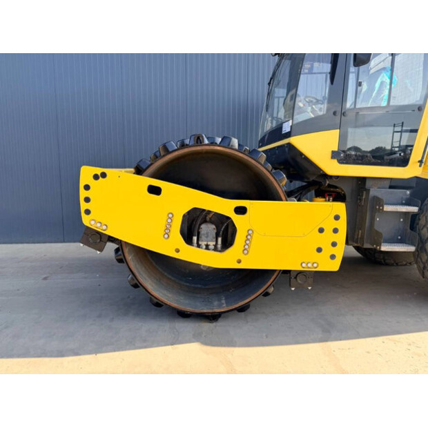 2026 BOMAG BW213-48932713