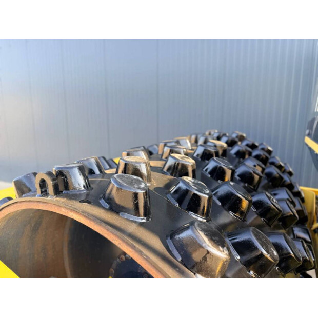 2026 BOMAG BW213-48932715