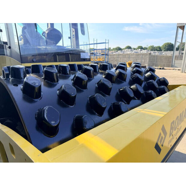 2026 BOMAG BW213-48932718