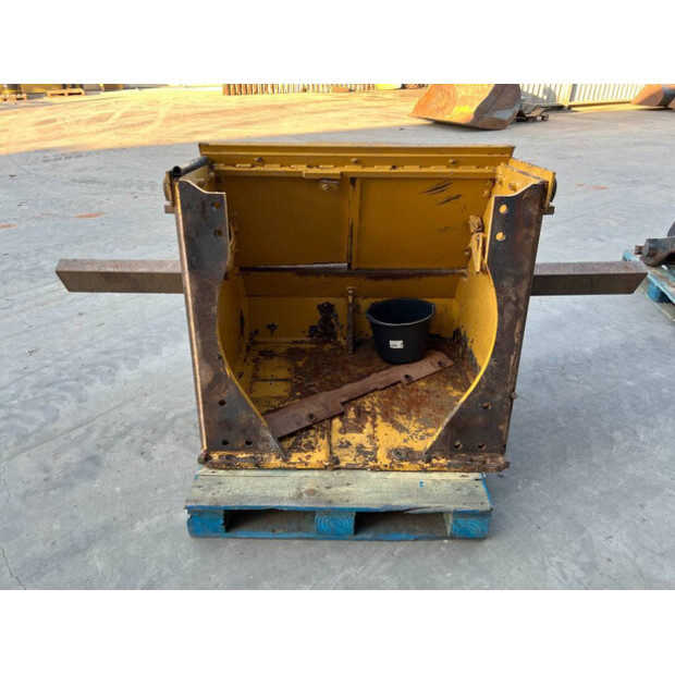 2020 Caterpillar D6-48933088