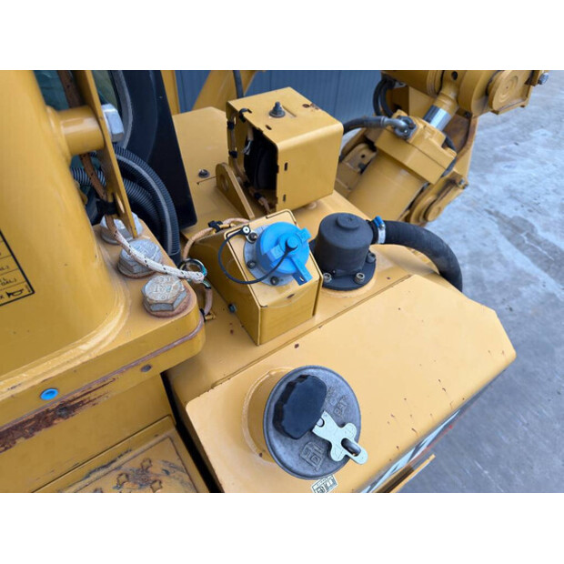 2017 Caterpillar D8T-48933478