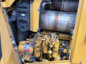 2017-caterpillar-d8t-1482851-48933495