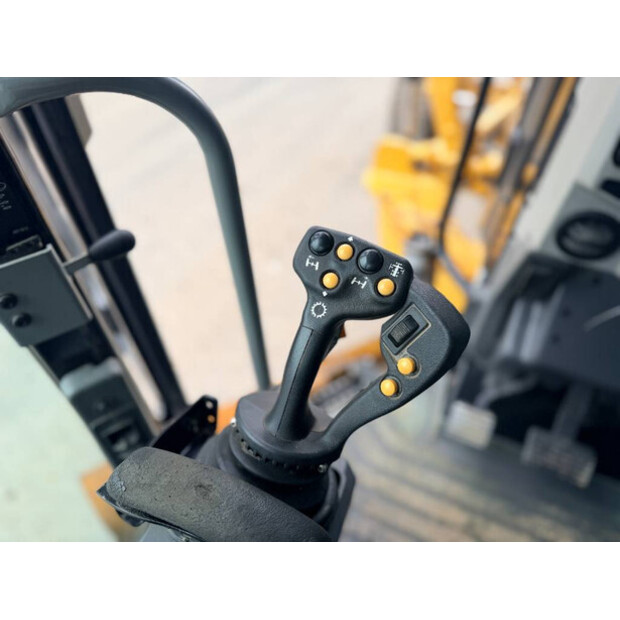 2015 Caterpillar 140M3-48934608