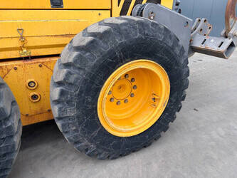 2010-volvo-g930-ce-1482875-48934655