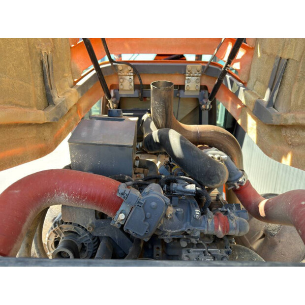 2015 HAMM H16I-48935819