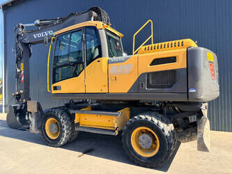 2014-volvo-ew180d-1482909-48936313