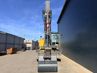 2014-volvo-ew180d-1482909-48936314