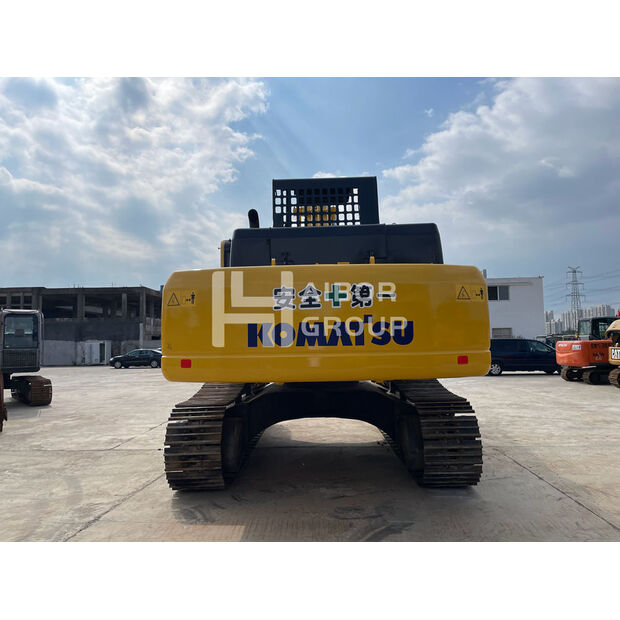 2023 كوماتسو PC400-8-48940131