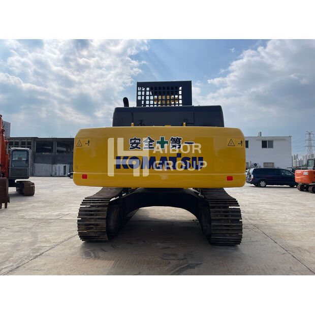 2023 Komatsu PC400-8-48940142
