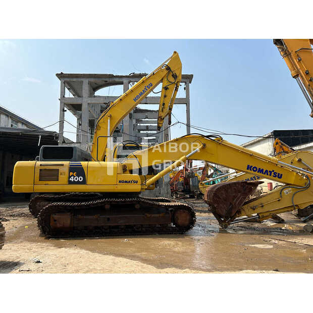 2021 Komatsu PC400-8-48940145