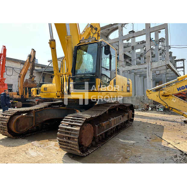 2021 Komatsu PC400-8-48940259