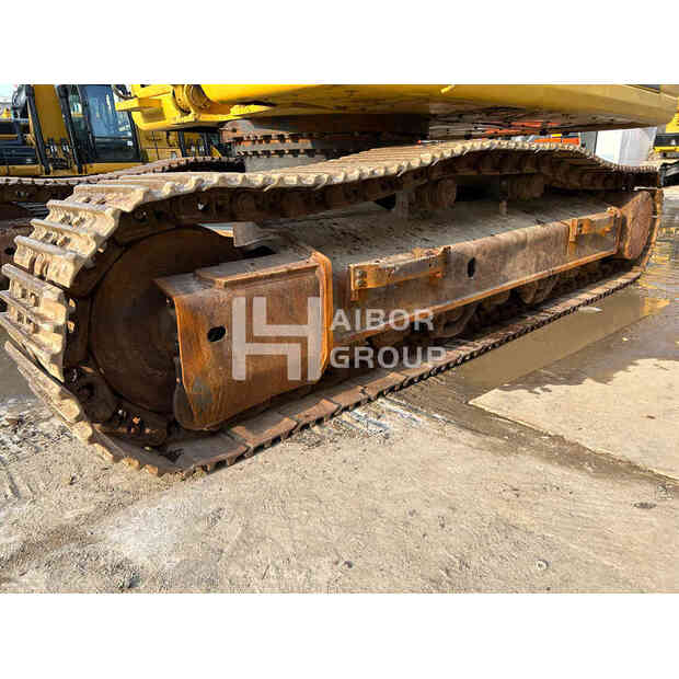 2021 Komatsu PC400-8-48940322