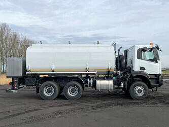 2023-iveco-t-way-1482957-48940414