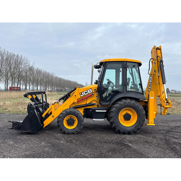 2025 JCB 3CX-48940600