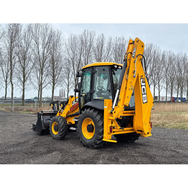 2025 JCB 3CX-48940601