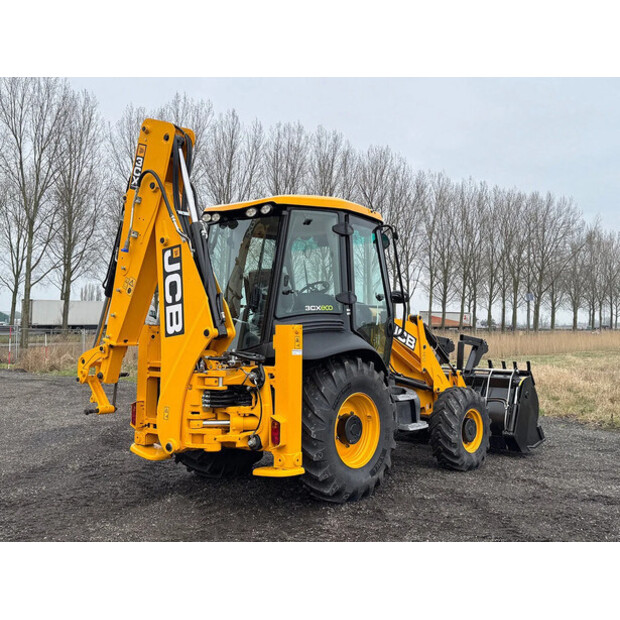 2025 JCB 3CX-48940604