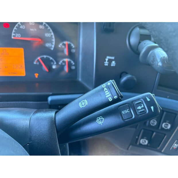 2008 Volvo FM-48940664