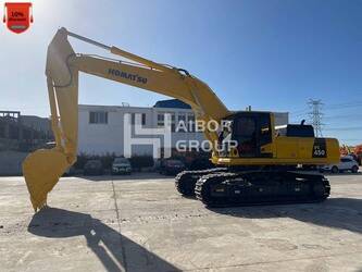 صورة ل حفارات مجنزرة 2023 كوماتسو PC450-8