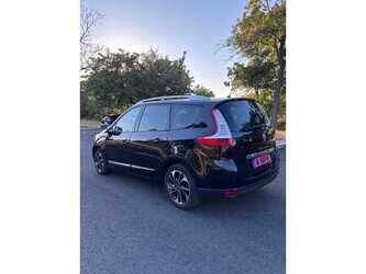 renault-megane-1483134-48944411