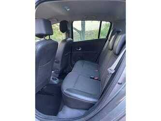 renault-clio-3-48944528