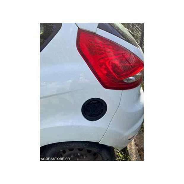 2011 Ford Fiesta-48944544