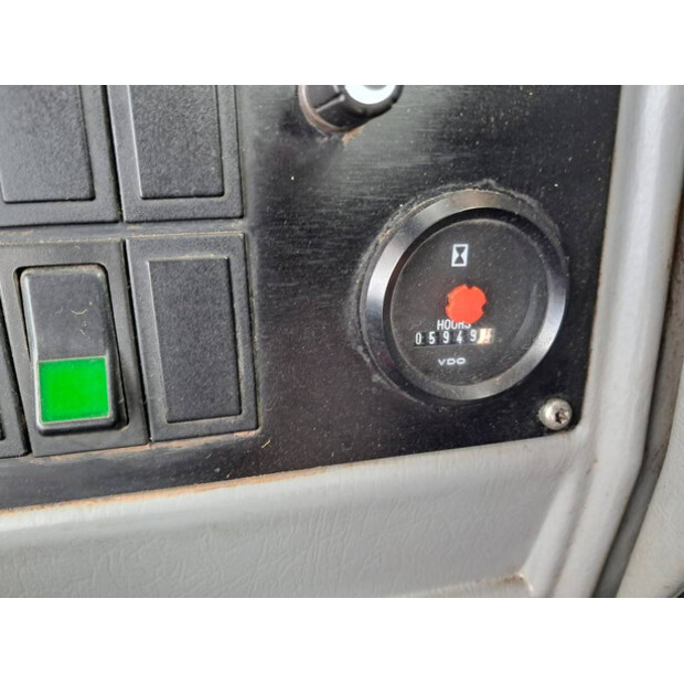 2005 Volvo L120E-48945312