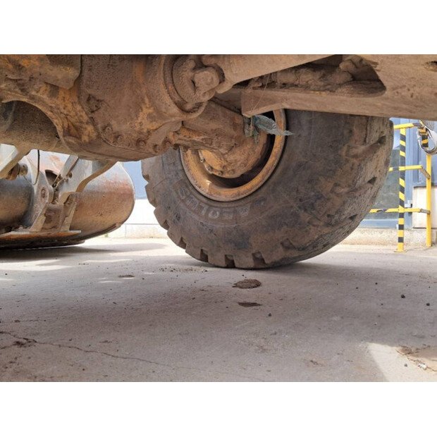 2005 Volvo L120E-48945328