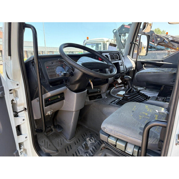 2003 Renault PREMIUM-48945749