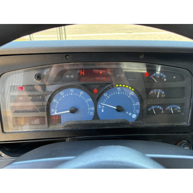 2003 Renault PREMIUM-48945758
