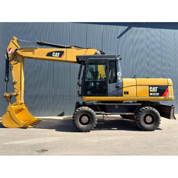 2014 كاتربيلر M322D-48945870