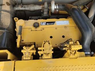 2025-caterpillar-320d2l-1483223-48946122