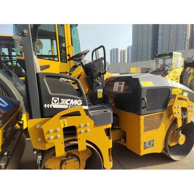 2022 BOMAG 120AD-3-48946287