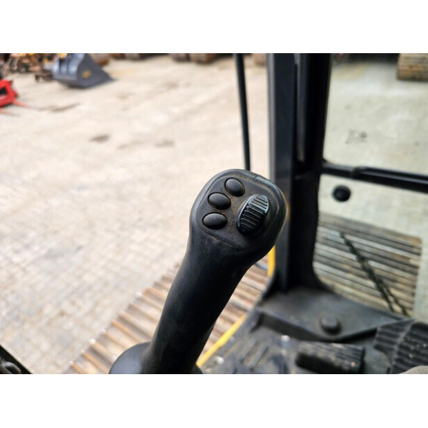 2014 Komatsu PC138US-10-48946709