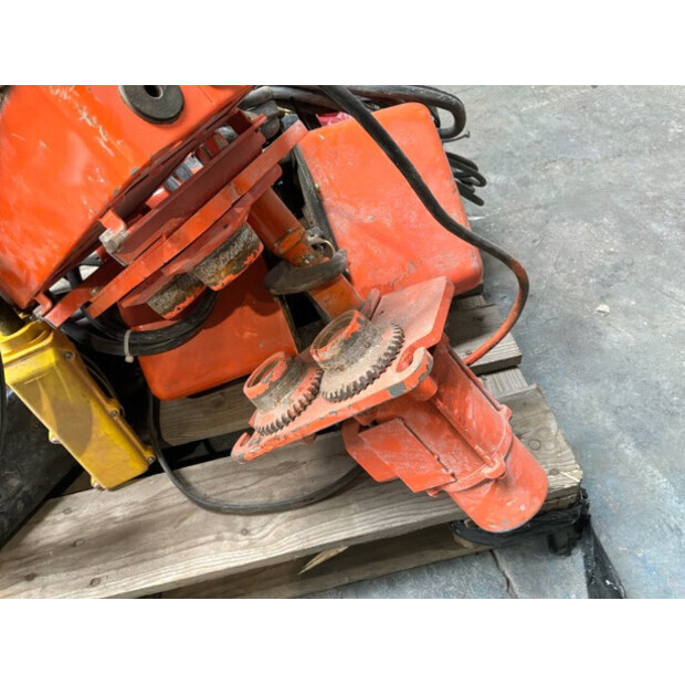 2019 Hitachi 1S-48946719