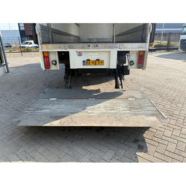 2010 Mercedes-Benz AXOR-48946739