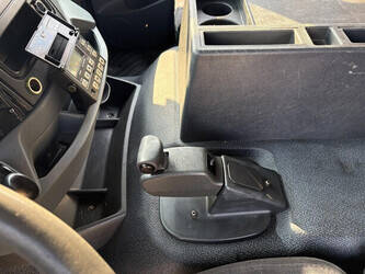 2010-mercedes-benz-axor-1483247-48946746