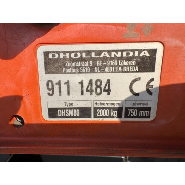 2010 Mercedes-Benz AXOR-48946753