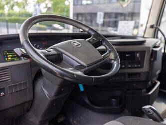 2013-volvo-fh500-1483254-48947010