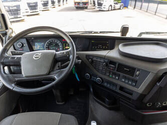 2013-volvo-fh500-1483254-48947012