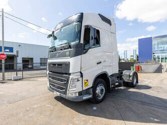 Image for TRUCKS 2018 Volvo FH4 460
